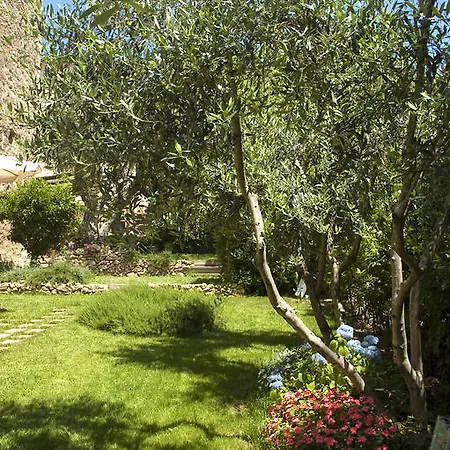 Bed and breakfast Delle Mura Anna De Croy Magliano in Toscana