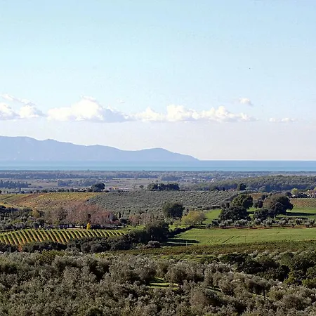 Delle Mura Anna De Croy Bed and breakfast Magliano in Toscana