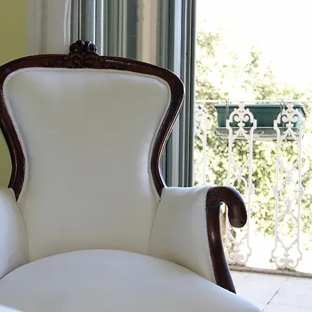 Delle Mura Anna De Croy Bed & Breakfast
